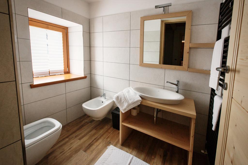 La Marmote Albergo Diffuso Di Paluzza Ronc Room photo
